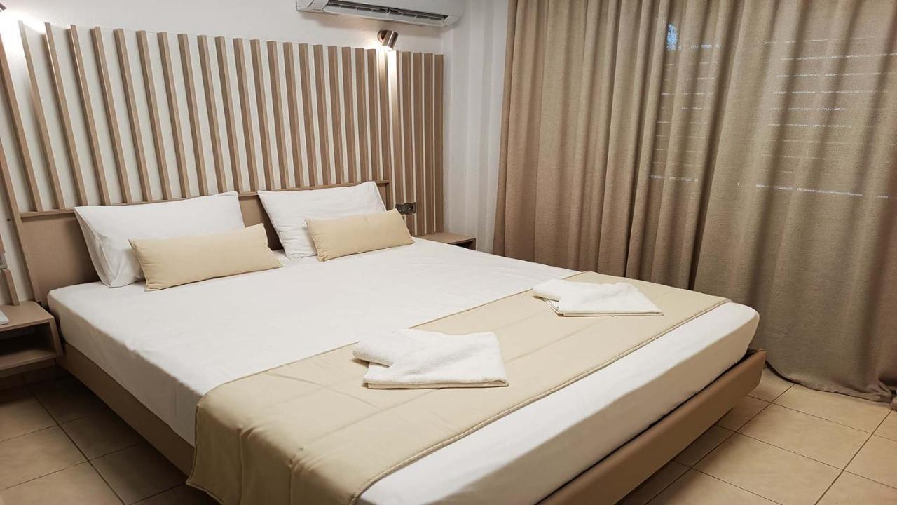 Anastasia Luxury Suites By Xenius Zeus In Nea ฟิออยิตา ภายนอก รูปภาพ